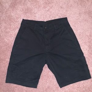 Men’s black shorts with pockets